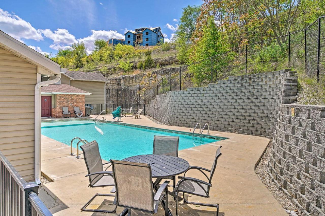 Pet-Friendly Branson Condo With Shared Pool! Exterior photo